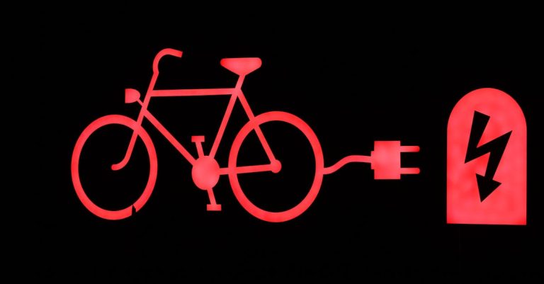 découvrez les solutions de mobilité durable pour un avenir écologique, alliant innovation, efficacité énergétique et respect de l'environnement.